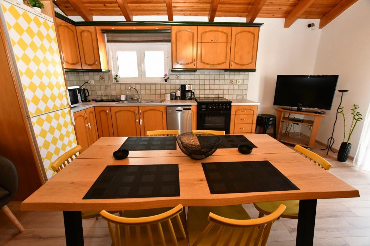 Downtown Loft Apartment Aígion Ngoại thất bức ảnh