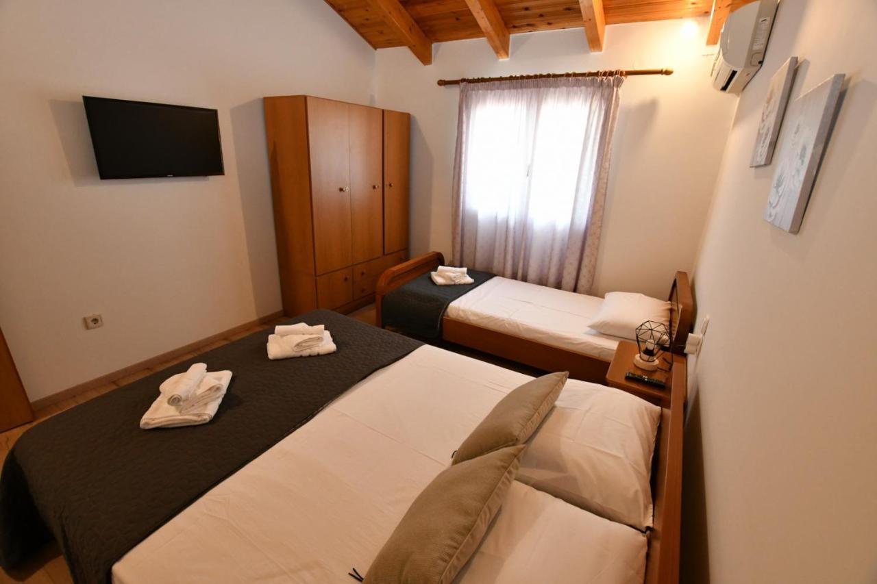 Downtown Loft Apartment Aígion Ngoại thất bức ảnh